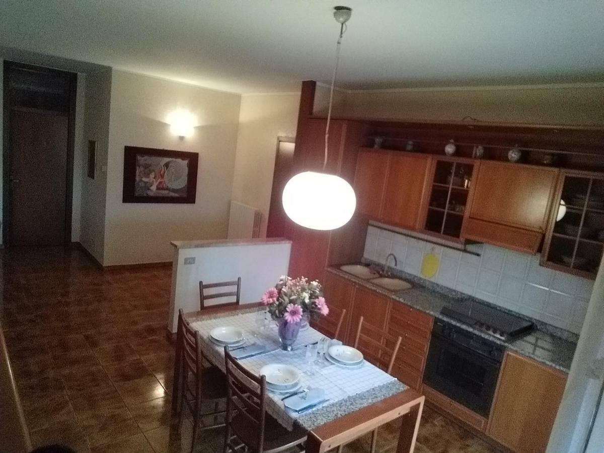 Apartament Casa Vacanze Niko Ap Cir Cni00247 Sirmione Ngoại thất bức ảnh